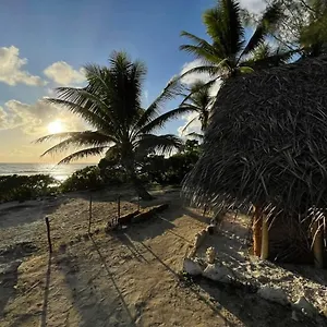 Mahana Tua Huahine , Fare Polynésie française